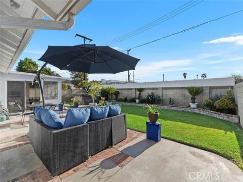 18401 Goodwin Lane, Huntington Beach, CA