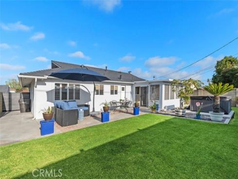 18401 Goodwin Lane, Huntington Beach, CA