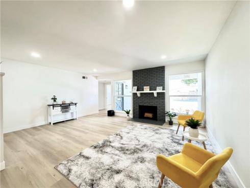 16501 Rhone Lane, Huntington Beach, CA