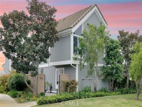16143  Saint Croix   Circle, Huntington Beach, CA