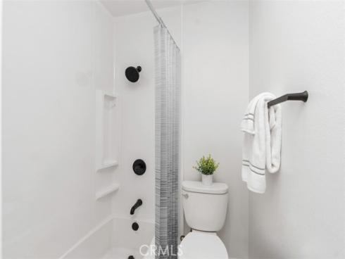 9946 Continental Drive, Huntington Beach, CA