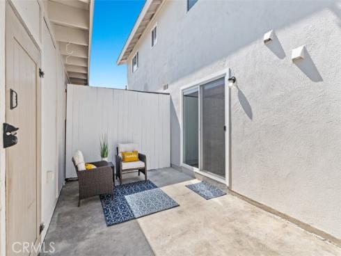 9946 Continental Drive, Huntington Beach, CA