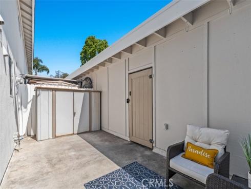 9946 Continental Drive, Huntington Beach, CA