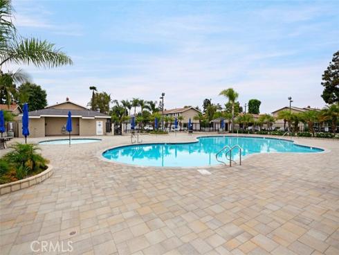 9946  Continental   Drive, Huntington Beach, CA