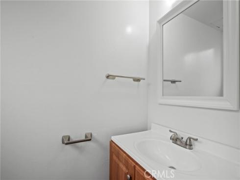 9867 Cornwall Drive, Huntington Beach, CA