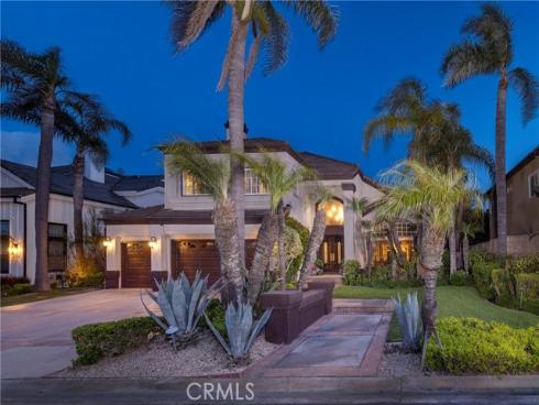 6592 Silverspur Lane, Huntington Beach, CA