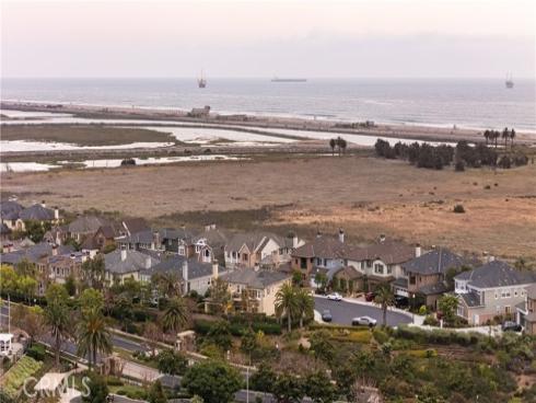 4461 Oceanridge Drive, Huntington Beach, CA