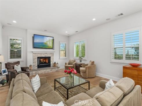 4762 Oceanridge Drive , Huntington Beach, CA