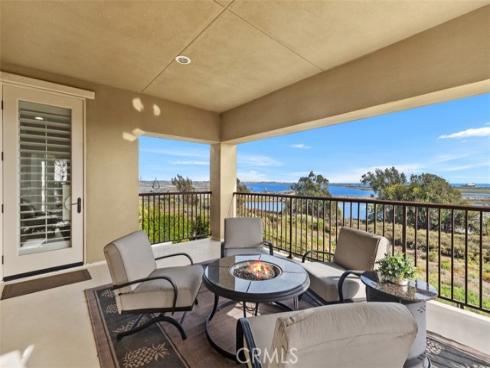 4762 Oceanridge Drive , Huntington Beach, CA
