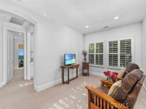 4762 Oceanridge Drive , Huntington Beach, CA