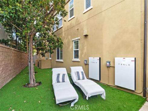 4762 Oceanridge Drive , Huntington Beach, CA