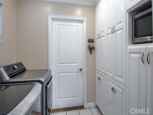 21161 Miramar Lane, Huntington Beach, CA