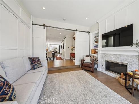 423 10th Street, Huntington Beach, CA