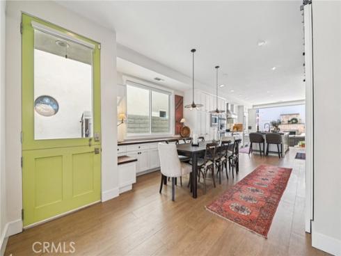 423 10th Street, Huntington Beach, CA