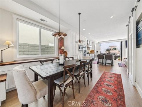 423 10th Street, Huntington Beach, CA