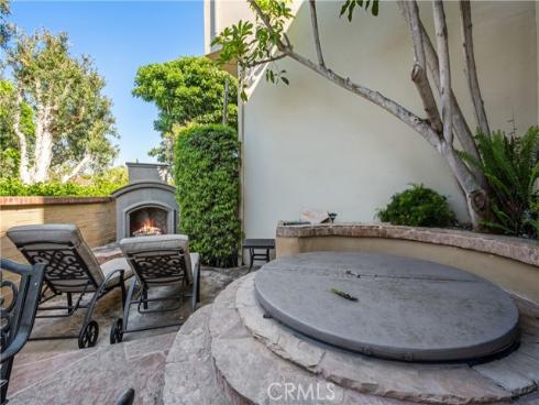 19292 Sawgrass Lane, Huntington Beach, CA