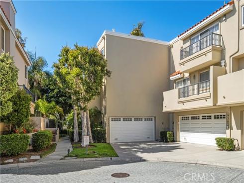 19292 Sawgrass Lane, Huntington Beach, CA