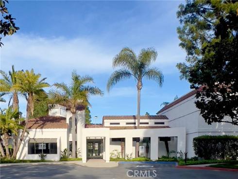 17202 Corbina 110 Lane, Huntington Beach, CA