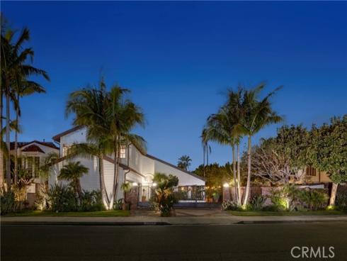 16251 Sundancer Lane, Huntington Beach, CA