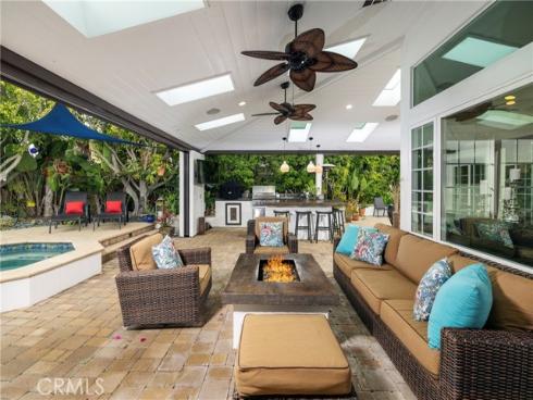 16251 Sundancer Lane, Huntington Beach, CA