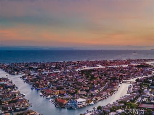 16251  Sundancer   Lane, Huntington Beach, CA