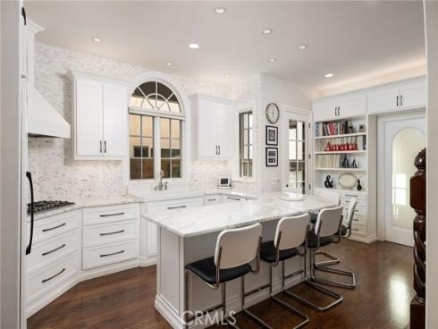 427 10th Street, Huntington Beach, CA