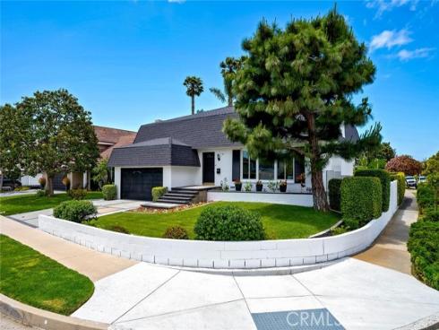 20361 Craimer Lane, Huntington Beach, CA