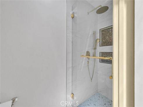 7402  Yellowtail  204  Drive, Huntington Beach, CA