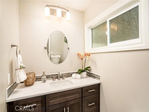 17301 Elsinore Circle, Huntington Beach, CA