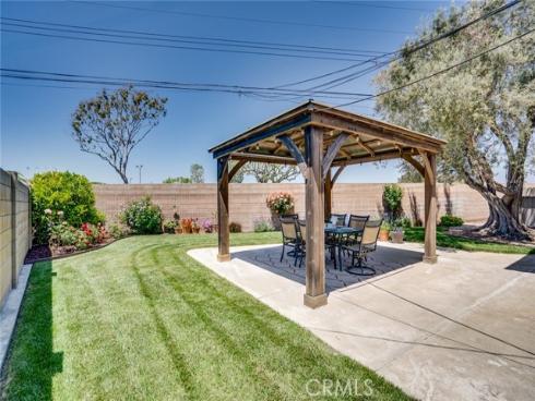 17301 Elsinore Circle, Huntington Beach, CA