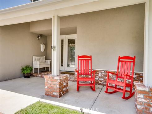 17301 Elsinore Circle, Huntington Beach, CA