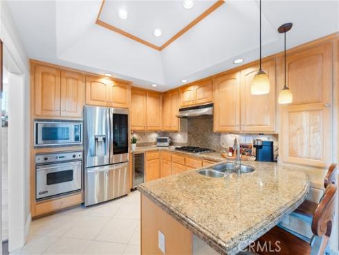 19481  Riverdale   Lane, Huntington Beach, CA