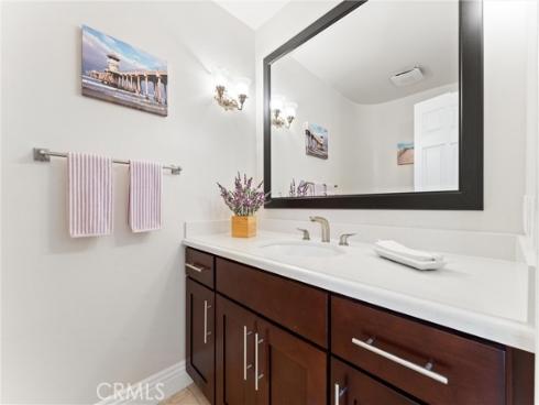 19481  Riverdale   Lane, Huntington Beach, CA