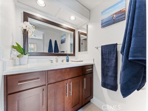 19481  Riverdale   Lane, Huntington Beach, CA