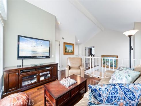 19481  Riverdale   Lane, Huntington Beach, CA