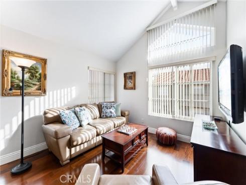 19481  Riverdale   Lane, Huntington Beach, CA