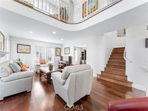 19481  Riverdale   Lane, Huntington Beach, CA