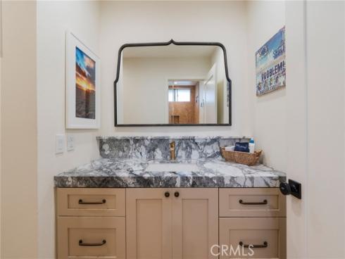 215 Wichita 106 Avenue, Huntington Beach, CA