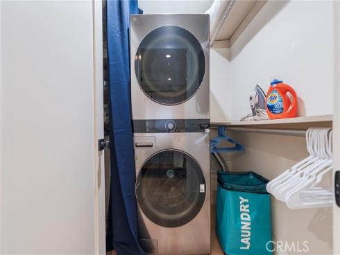 215 Wichita 106 Avenue, Huntington Beach, CA