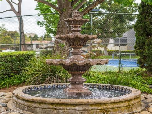 215 Wichita 106 Avenue, Huntington Beach, CA