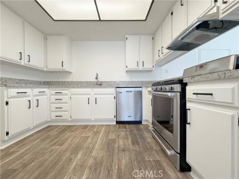 7422 Seastar 5 Drive, Huntington Beach, CA