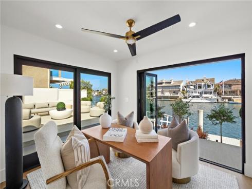 16602 Ensign Circle, Huntington Beach, CA