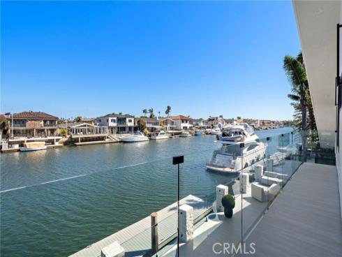 16602 Ensign Circle, Huntington Beach, CA