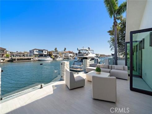 16602 Ensign Circle, Huntington Beach, CA