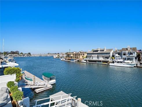 16602 Ensign Circle, Huntington Beach, CA