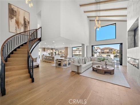 16602 Ensign Circle, Huntington Beach, CA