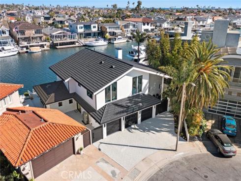 16602 Ensign Circle, Huntington Beach, CA