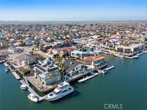 16602 Ensign Circle, Huntington Beach, CA