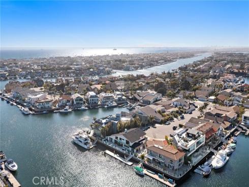 16602 Ensign Circle, Huntington Beach, CA