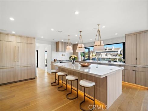 16602 Ensign Circle, Huntington Beach, CA